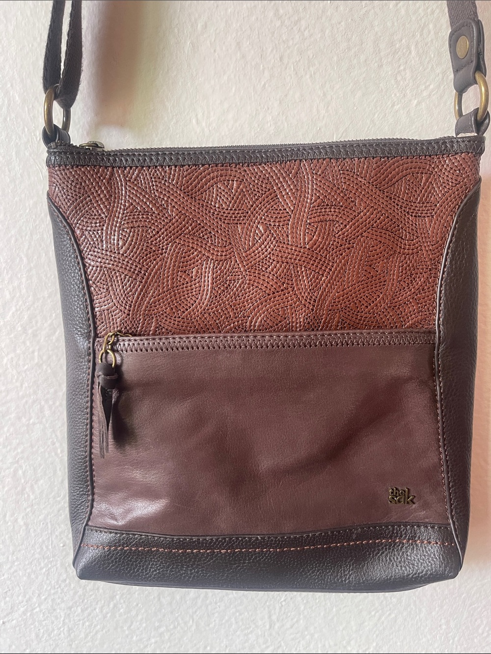 The sak iris crossbody bag brown and   Black Leather Cross Body Purse Shoulder